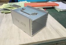 怎样找到专业有实力的铝料盒加工厂家呢？「东虹鑫」